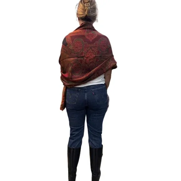 Pashmina & Silk Red Paisley Scarf – 55% Pashmina, 45% Silk - Picture 1 of 6